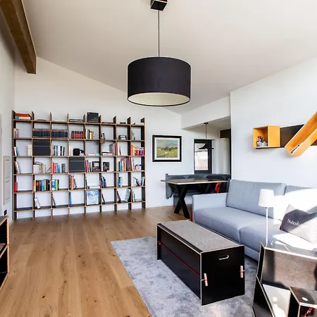 Apartman Seeblick, Ruhe, Licht & Design Im Oberstueberl Mit Alpenpanorama