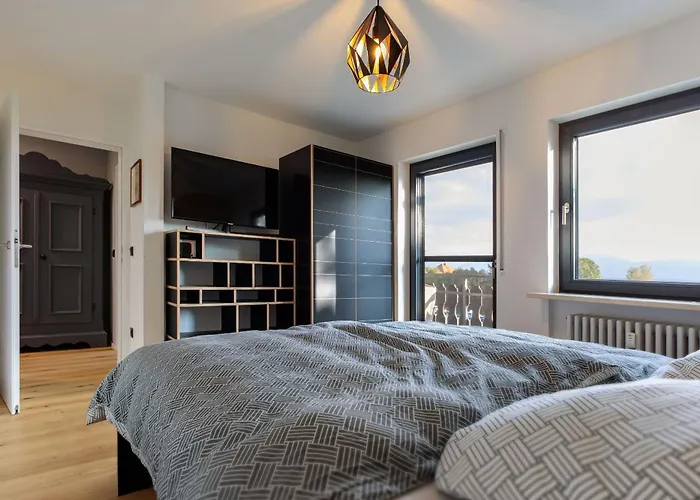 Designer-oberstueberl Mit Seeblick Auf Den Chiemsee & Alpenpanorama